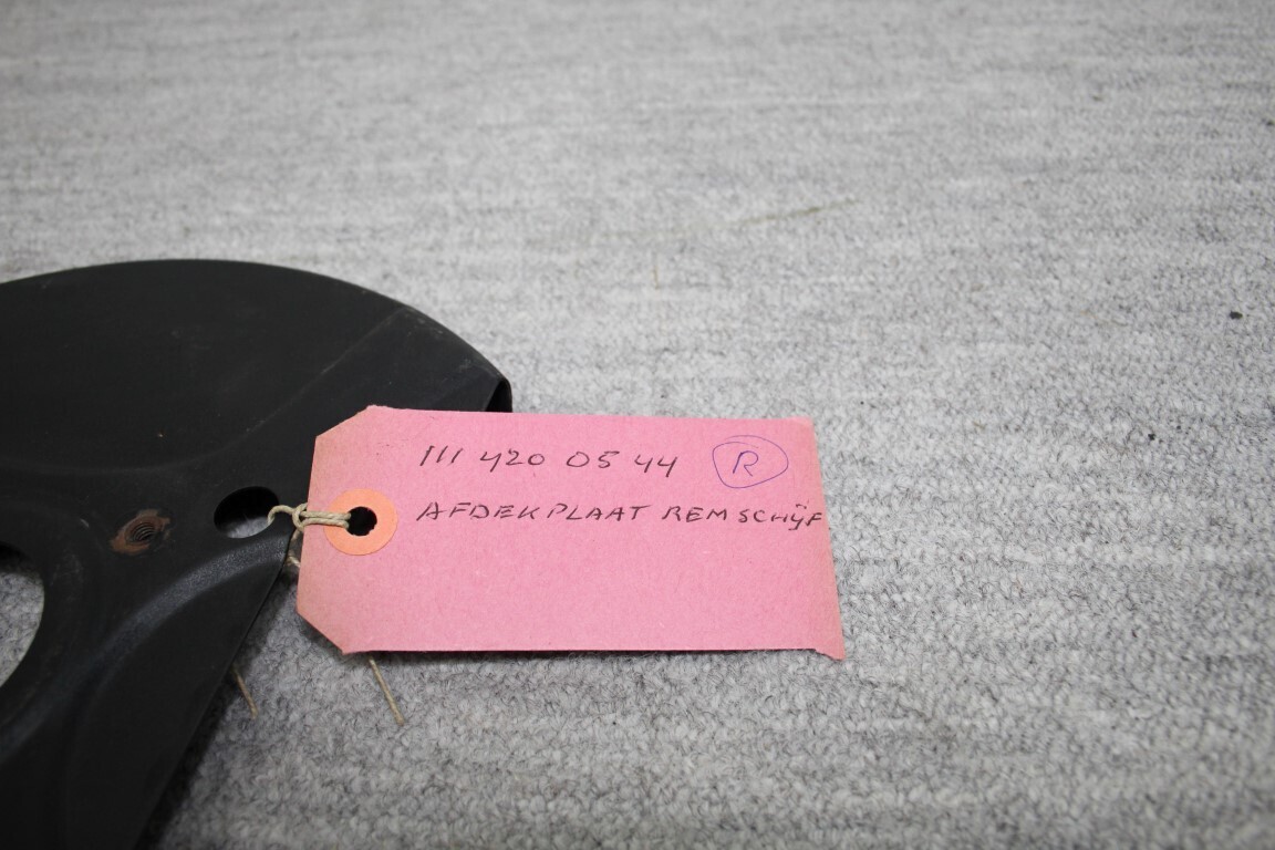 Afdekplaat achter remschijf rechts