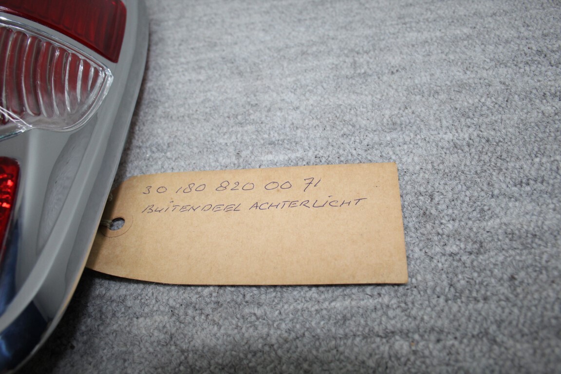 Buitendeel achterlicht (nieuw)