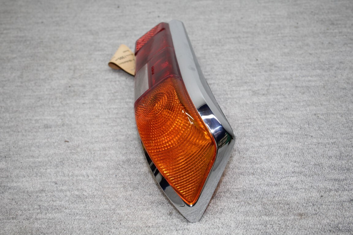 Achterlichtframe & glas rechts