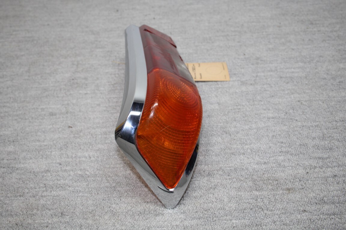 Achterlichtframe & glas links