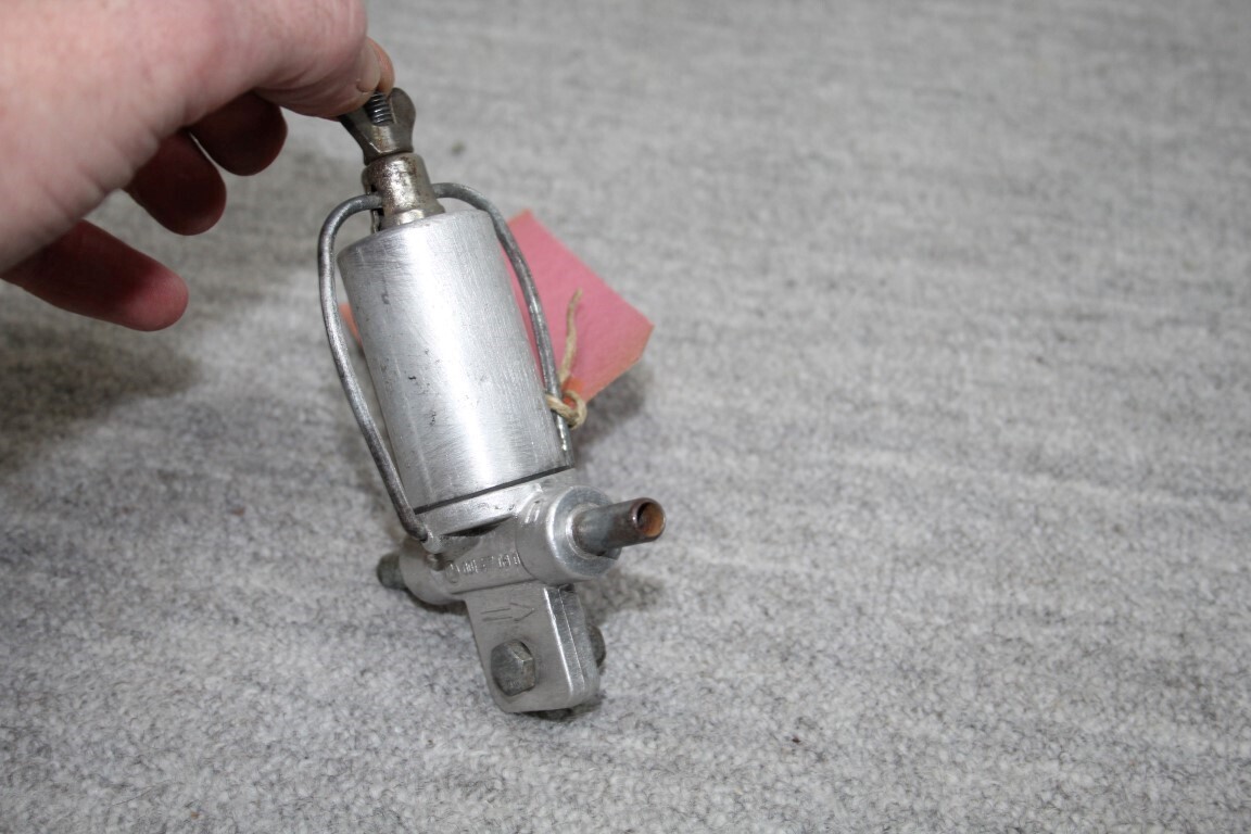 Dieselfilter met slangpilaar aansluiting Dieselfilter met slangpilaar aansluiting