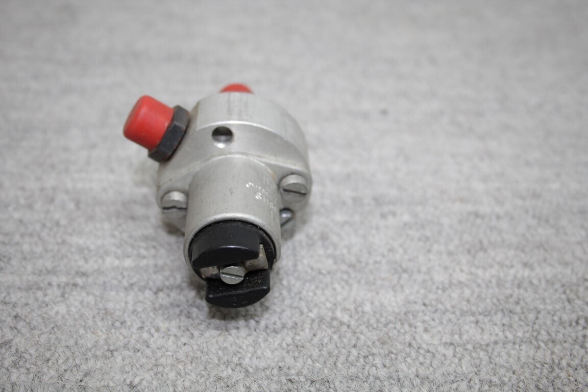 Koudstart injector Koudstart injector