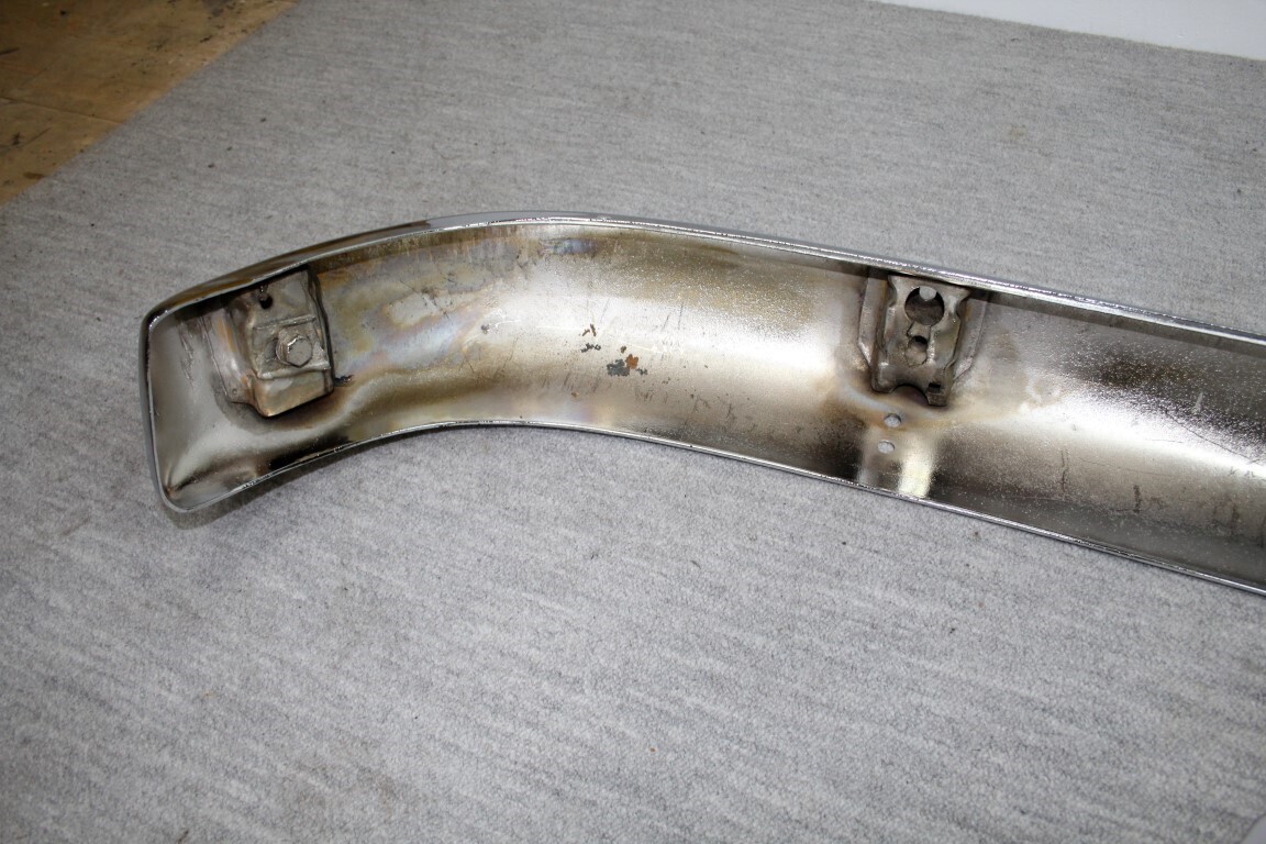 Complete achterbumper (dik model) Complete achterbumper (dik model)