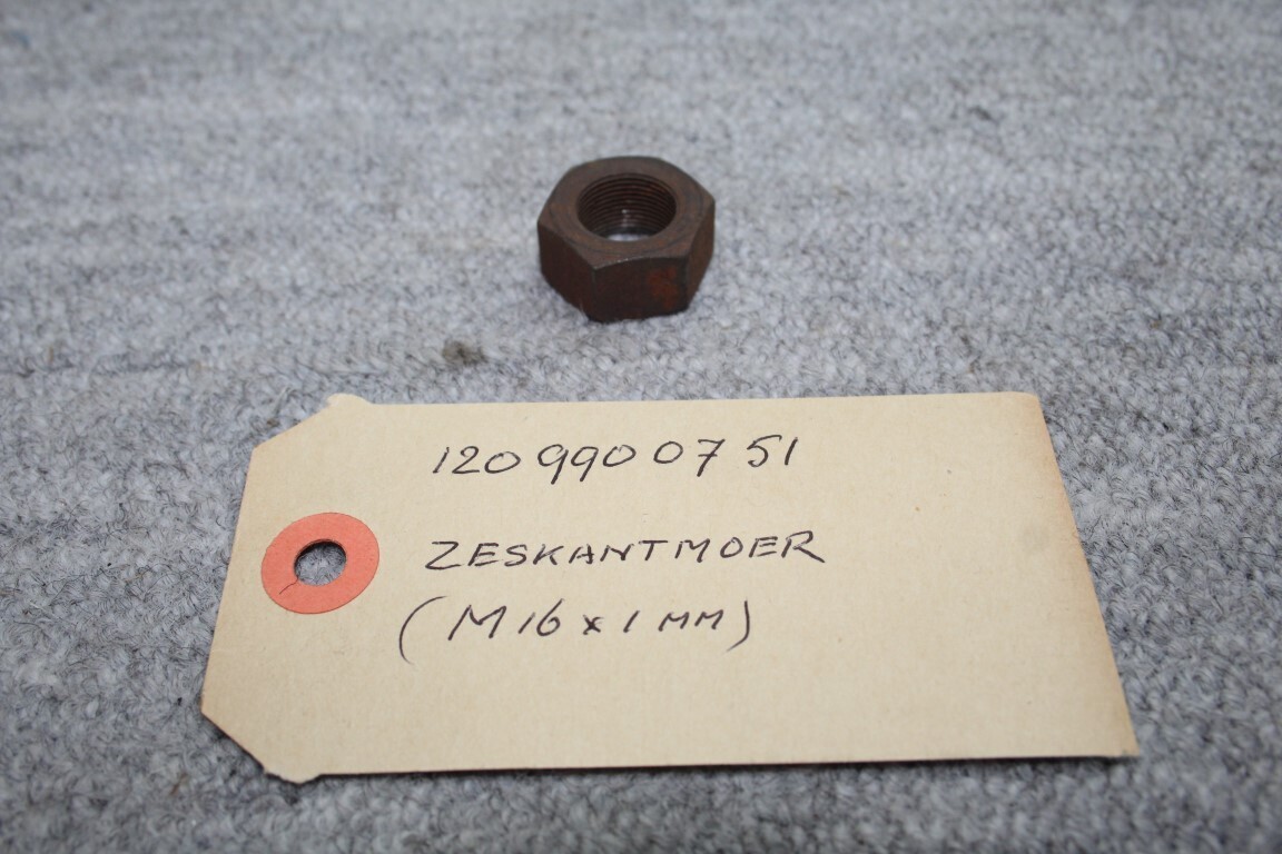 Zeskantmoer M16 x 1 fusee stuk
