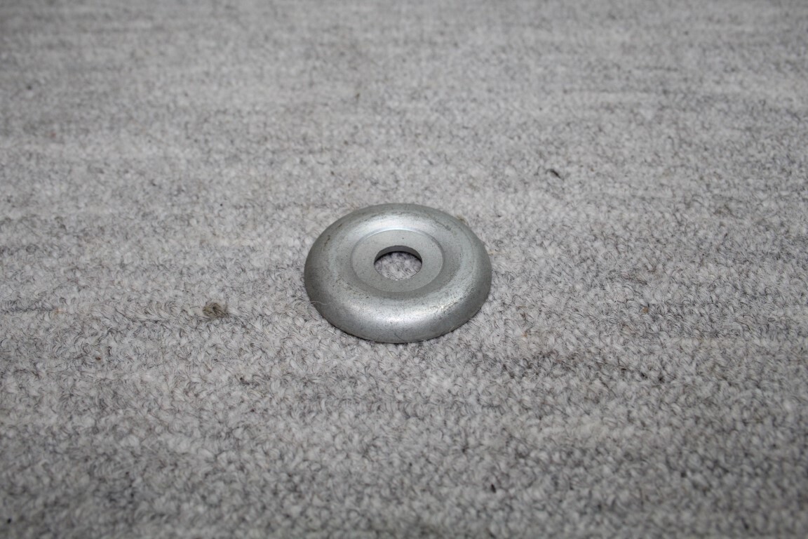 Aanslagplaat schokbreker subframe