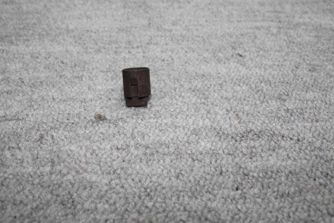 Sperpal voor handrem handle