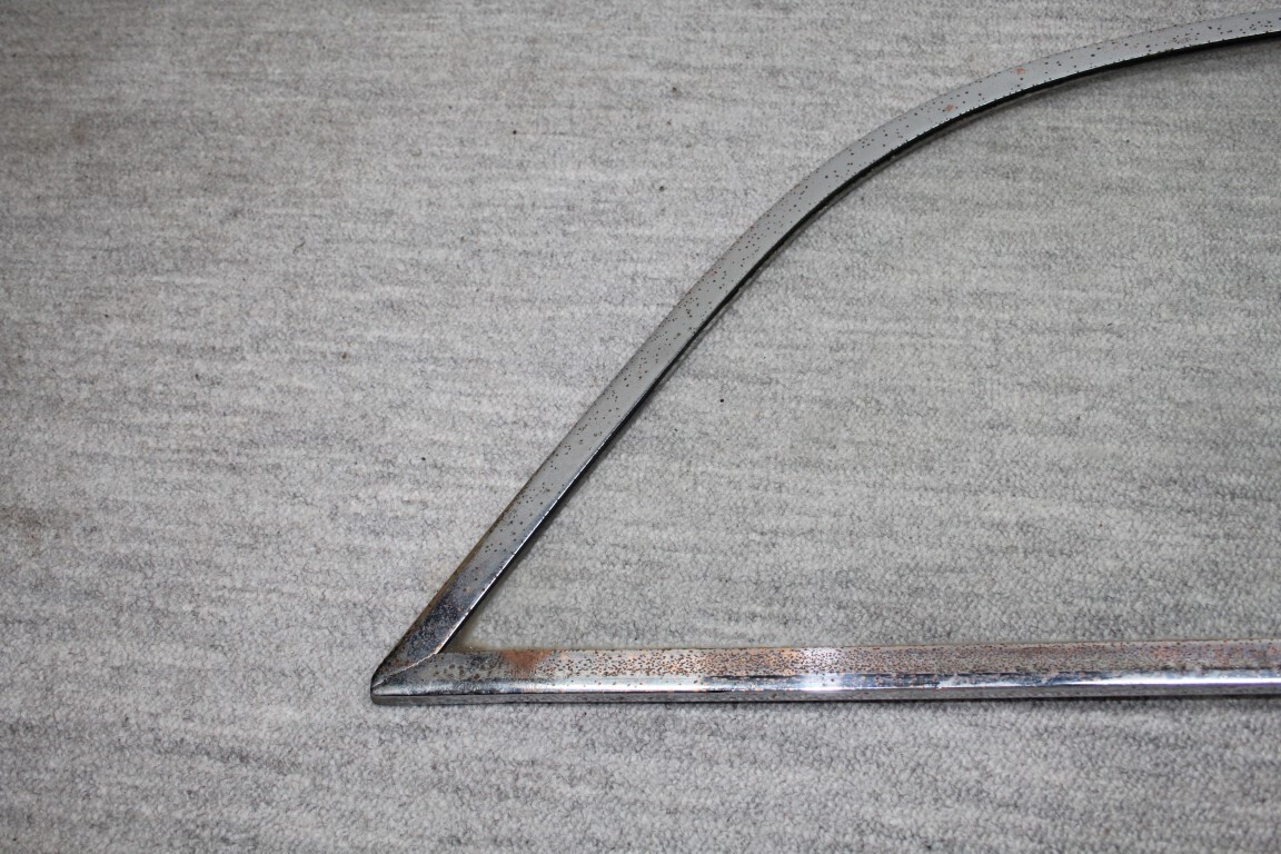 Steekraam achter rechts