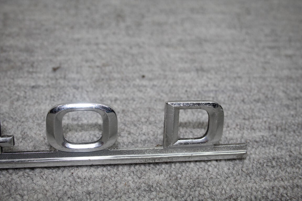 Typeaanduiding 240 D Typeaanduiding 240 D