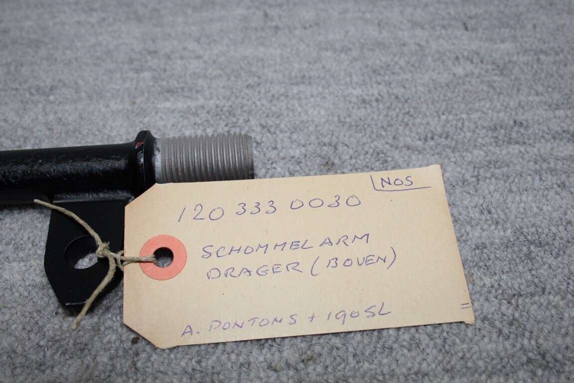 Schommelarm drager boven