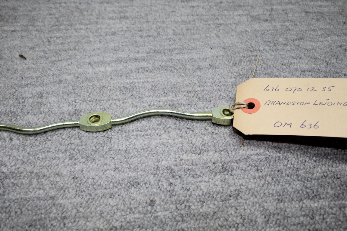 Brandstofleiding (lekolieleiding)