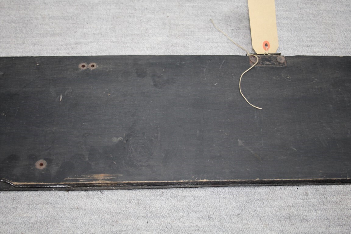 Bandenbak bodem hout links