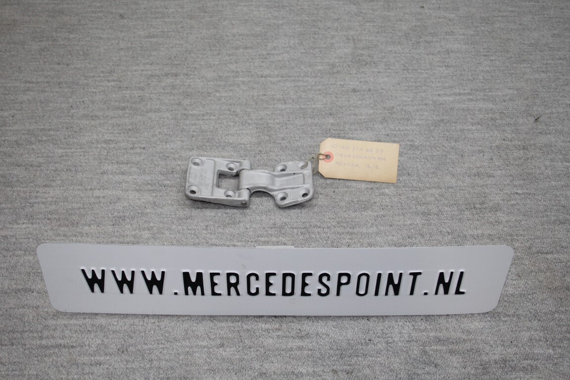 Deurscharnier achterdeur rechts boven