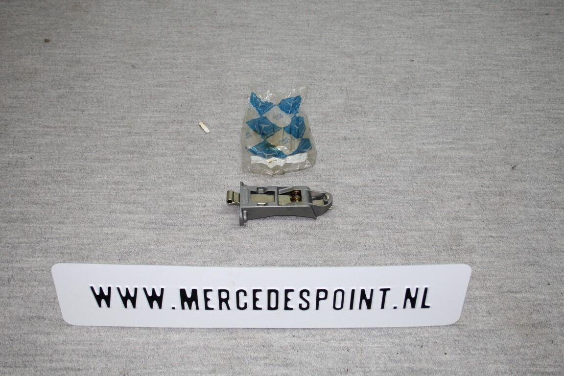 Deurvanger voor de W 108 / 109