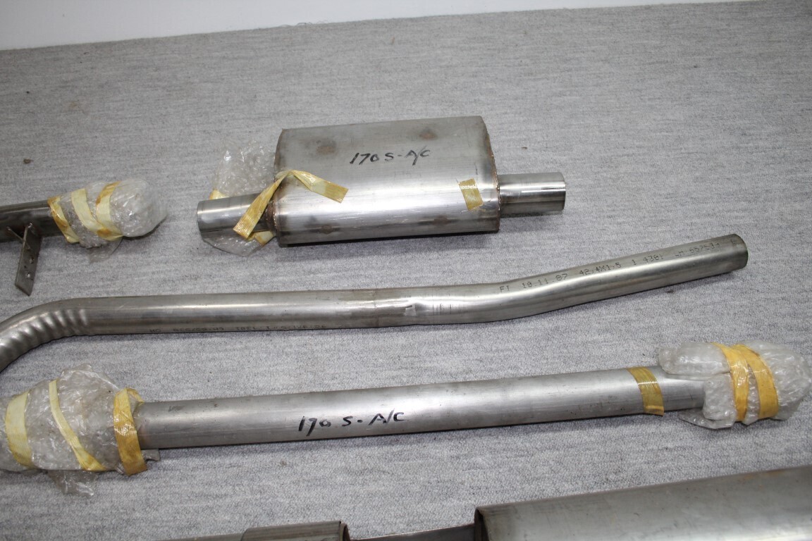 RVS uitlaat 170 S A cabriolet