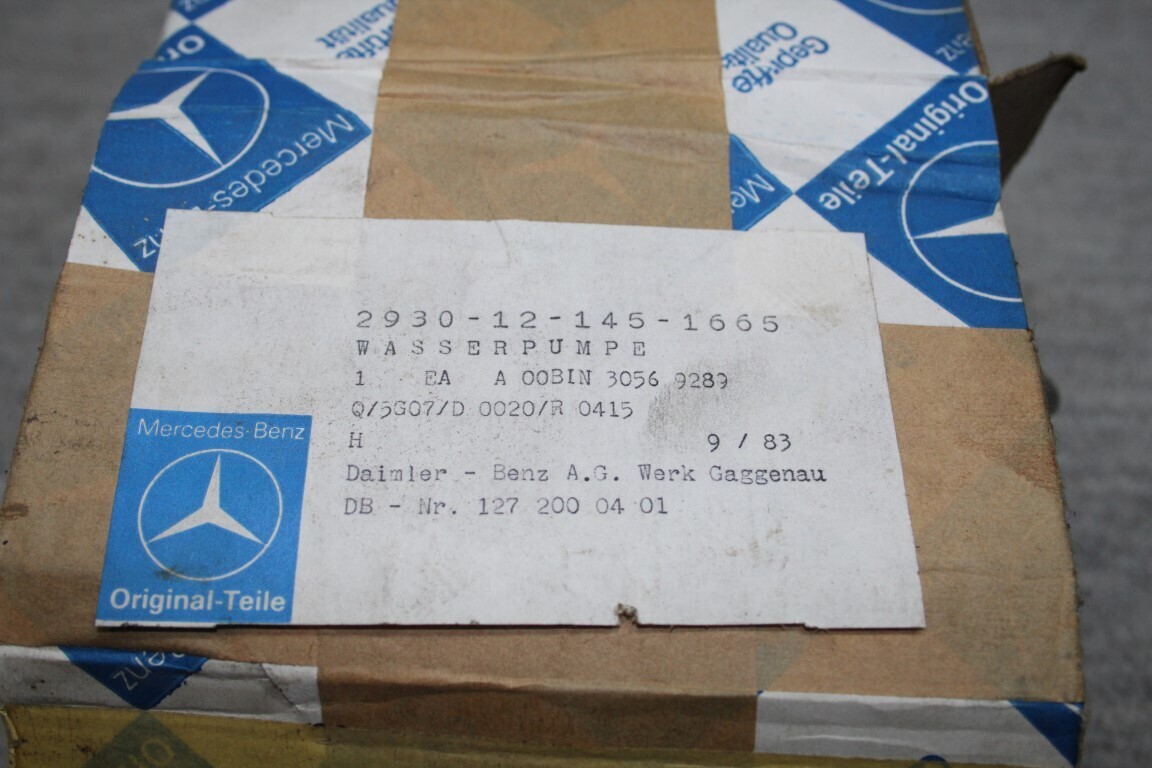 Waterpomp + huis (Nieuw)