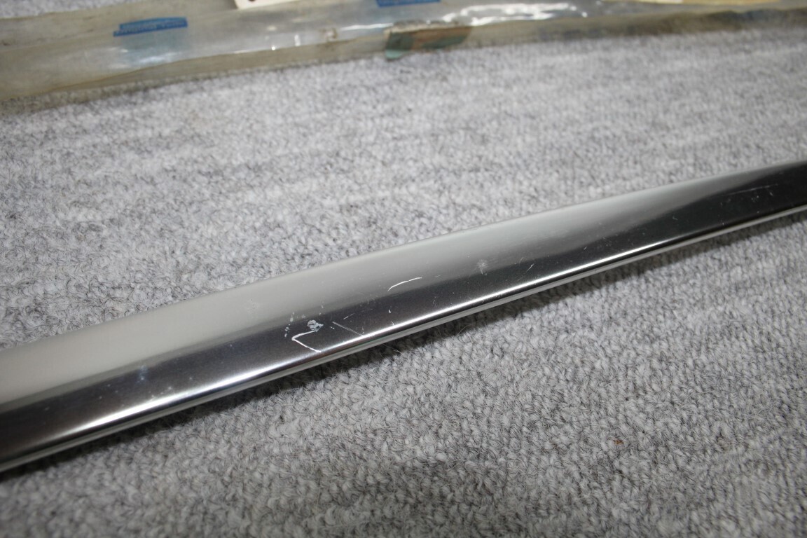 Aluminium sierstrip achterdeur rechts