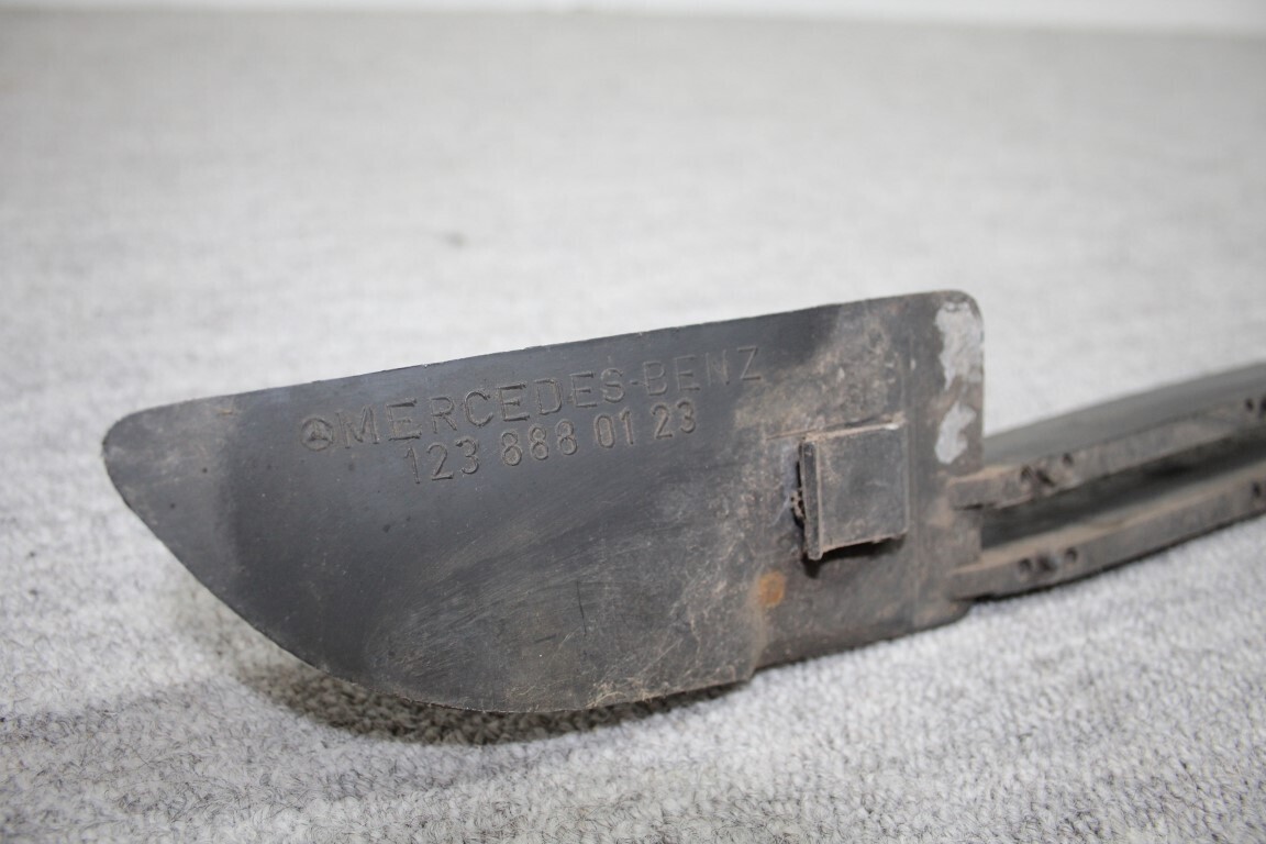 Rooster voor onder bumper links