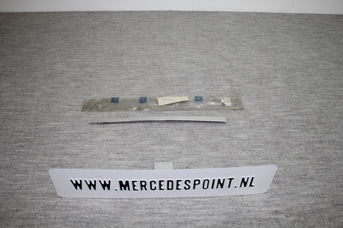Aluminium sierlijst achterdeur rechts