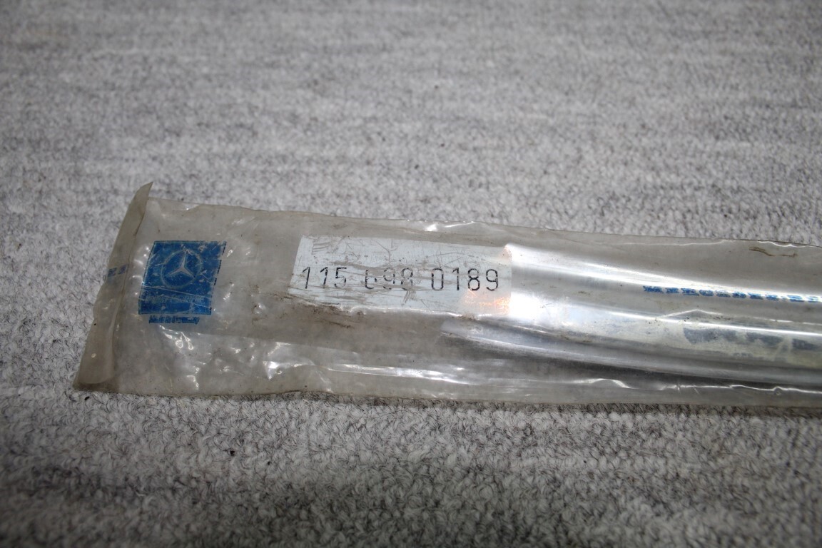 Chromestrip C zuil links Chromestrip C zuil links