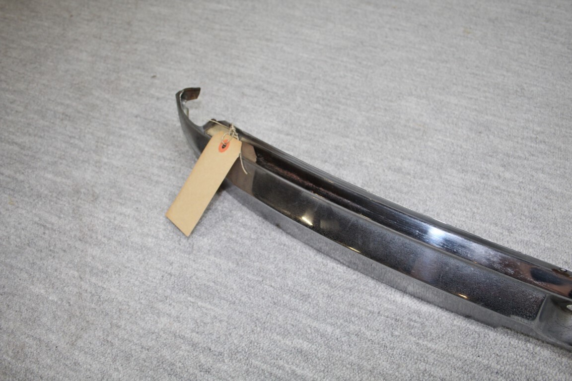 Raamlijst onderzijde voorruit Raamlijst onderzijde voorruit