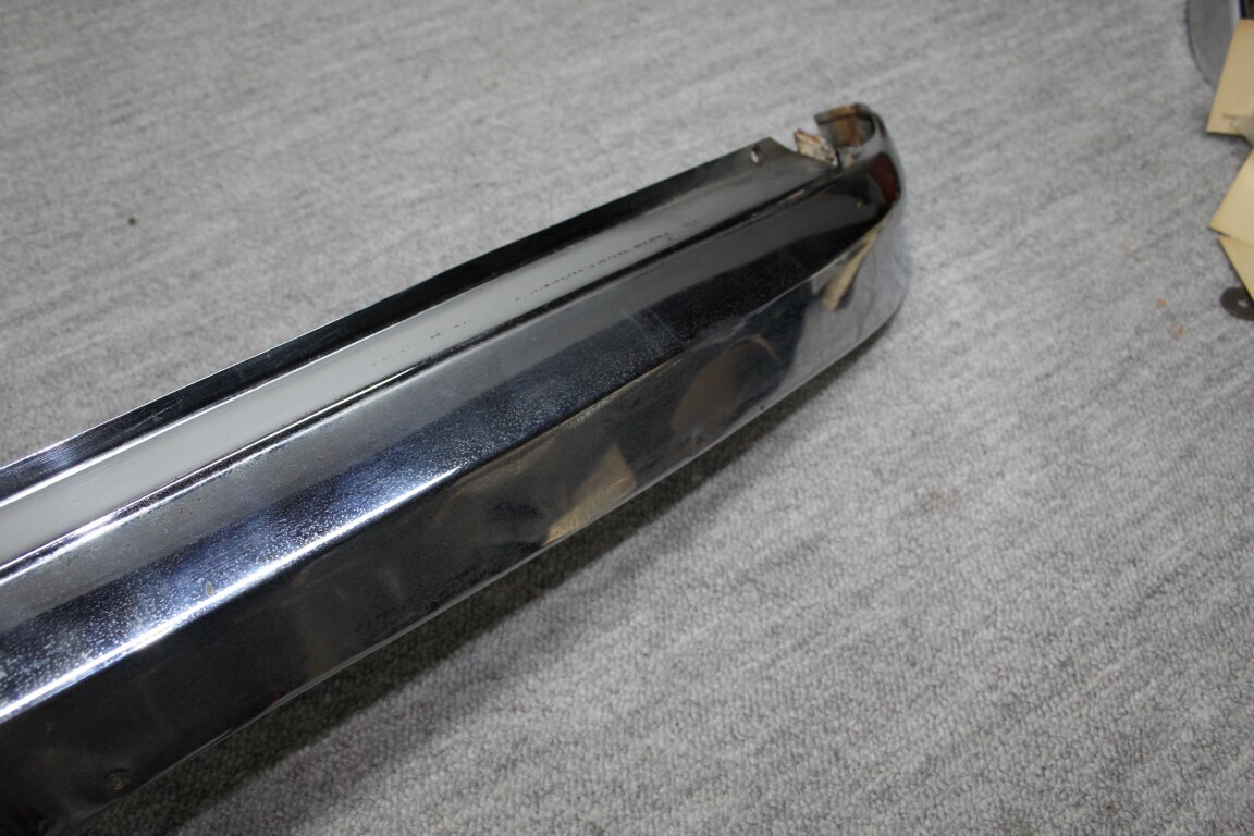 Raamlijst onderzijde voorruit Raamlijst onderzijde voorruit