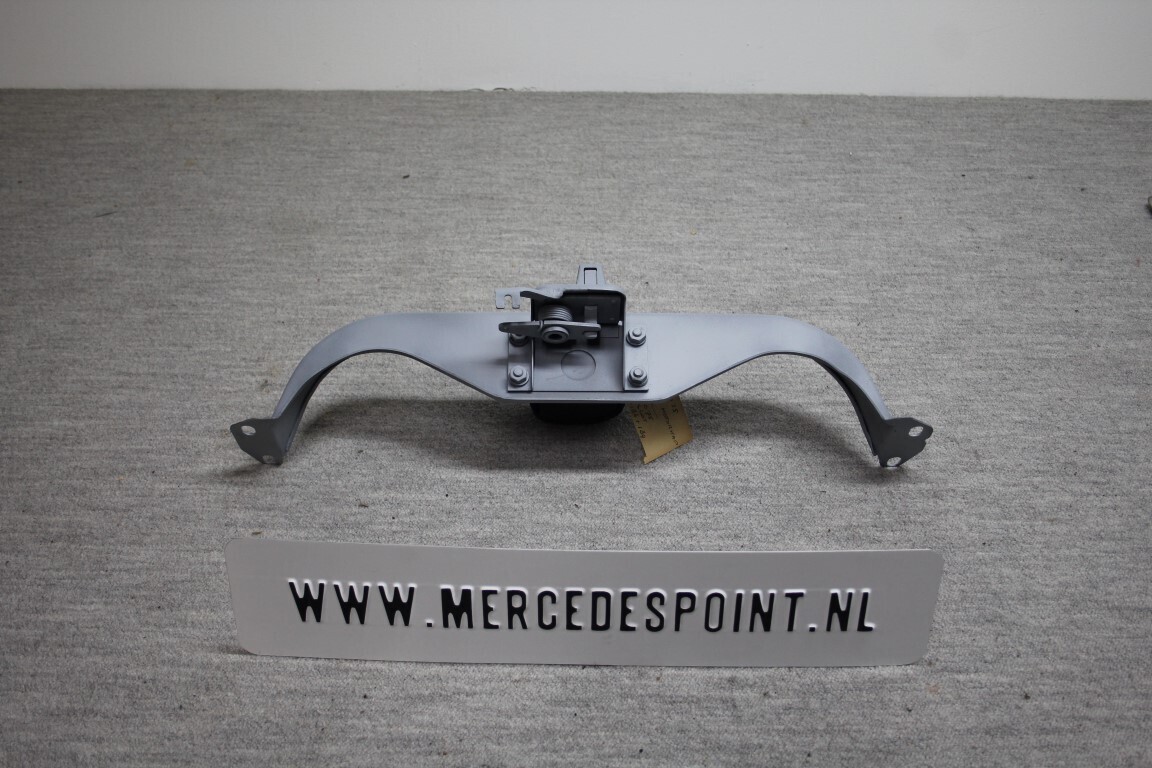 Brug voor motorkap sluiting (zonder sluiting)