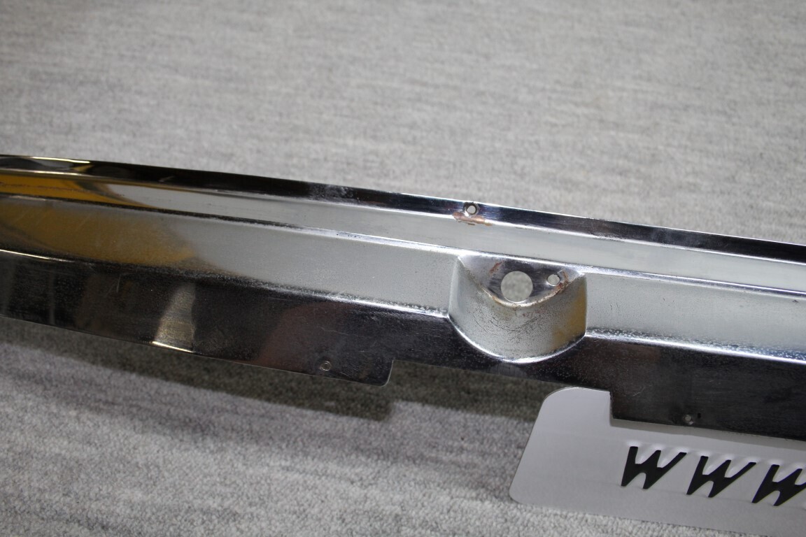 Raamlijst onderzijde voorruit Raamlijst onderzijde voorruit