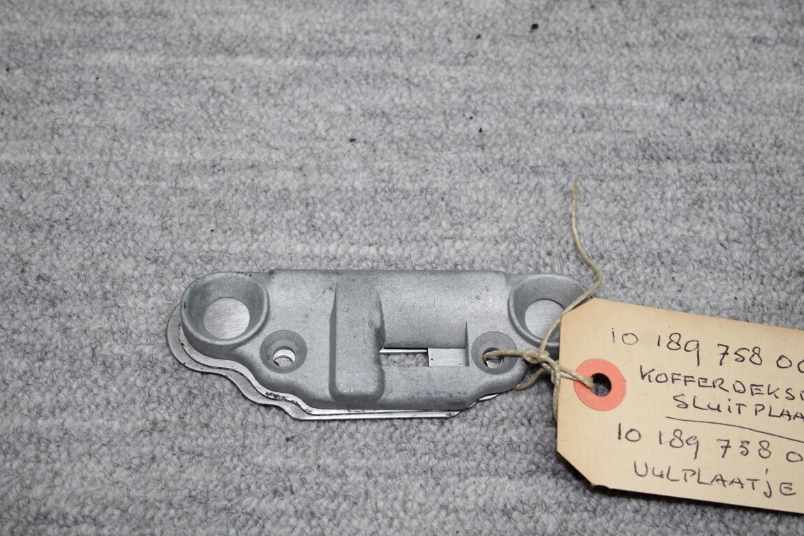 Kofferdeksel sluitplaat W 189