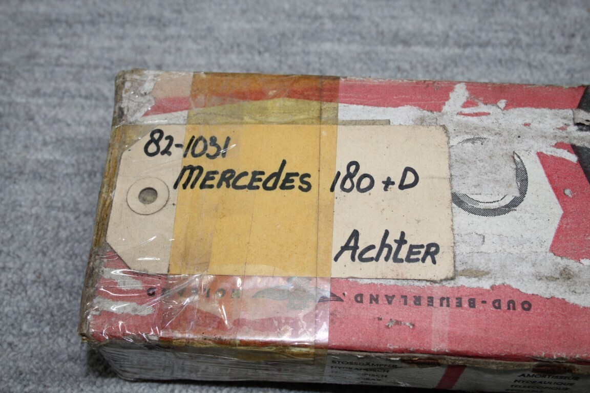 Schokbrekers achter Koni (nieuw)