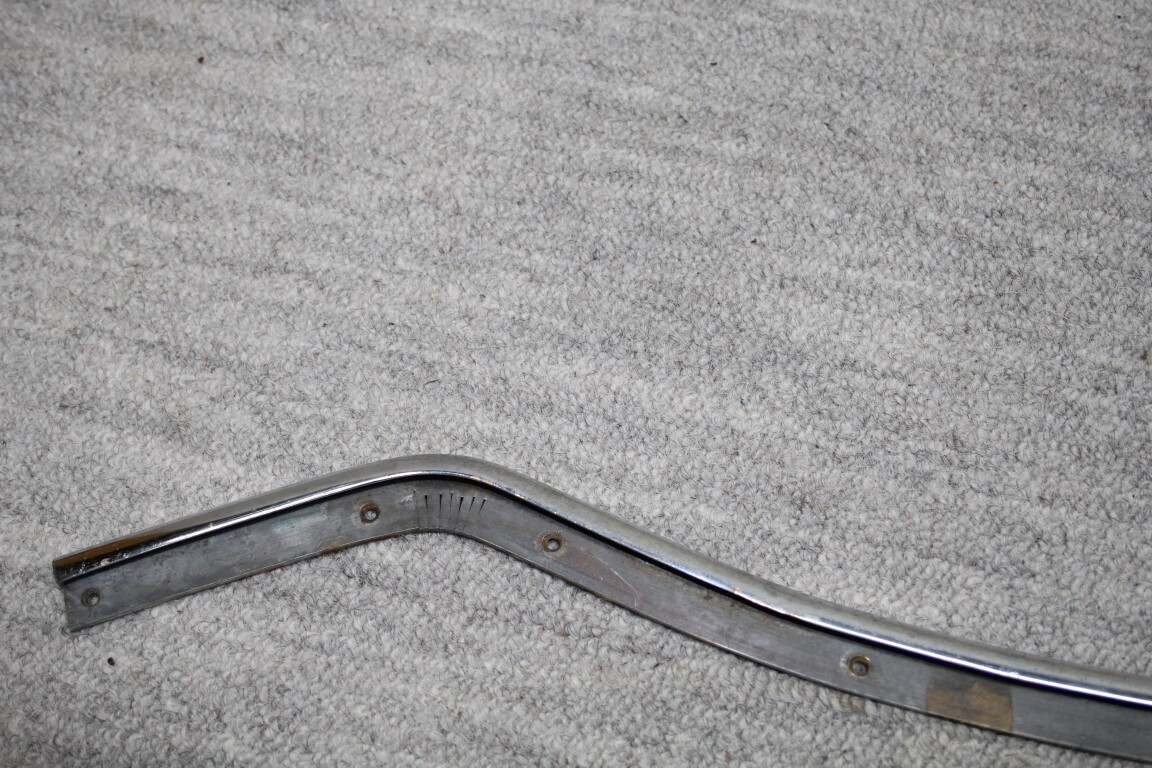 Chromelijst achterdeur R