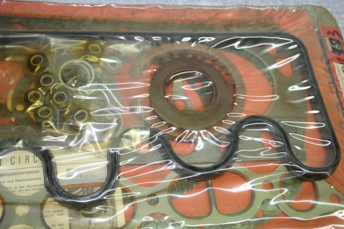 Kop pakking set W110 200 Diesel Kop pakking set W110 200 Diesel