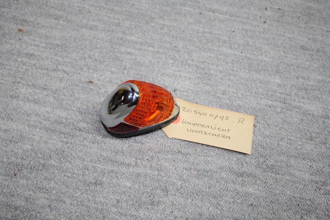 Knipperlicht voor op voorscherm rechts
