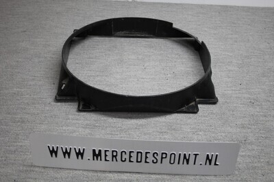 Beschermkap voor de radiateur W 123  300 TD