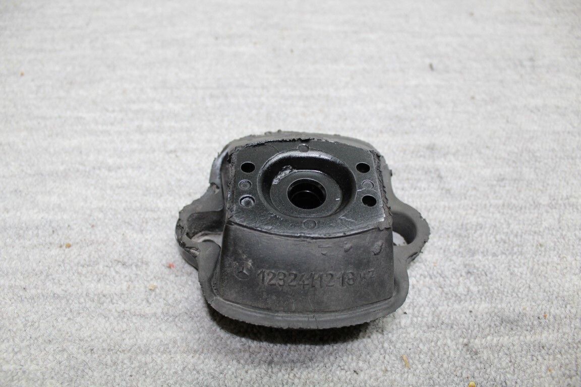 Motorsteun W 123 / 116