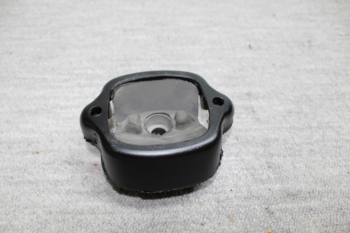 Motorsteun W 123 / 116