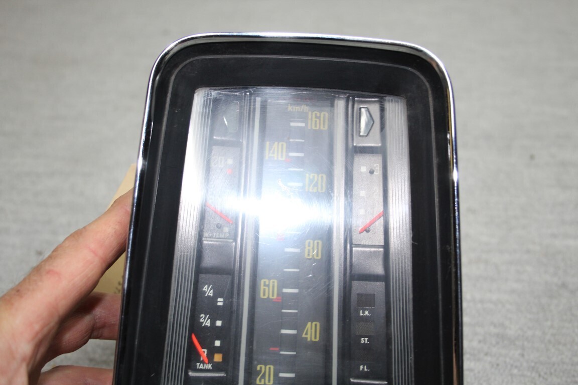 Combi instrument W111