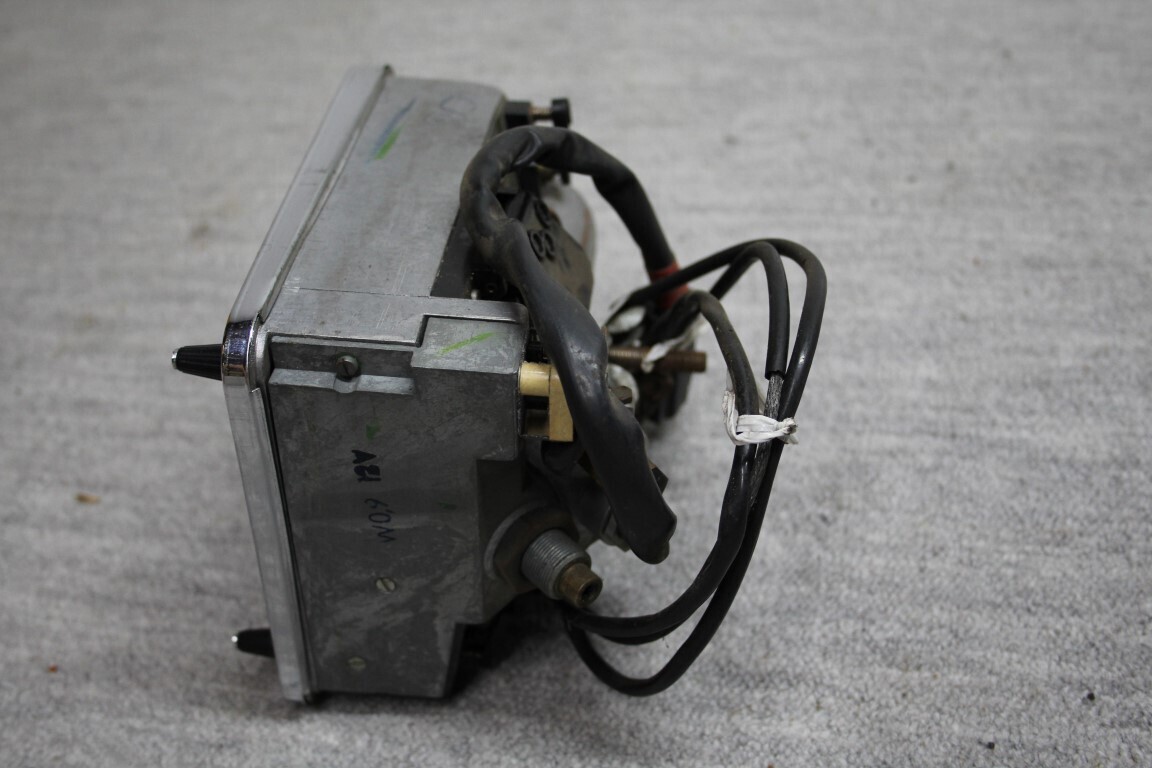 Combi instrument W111