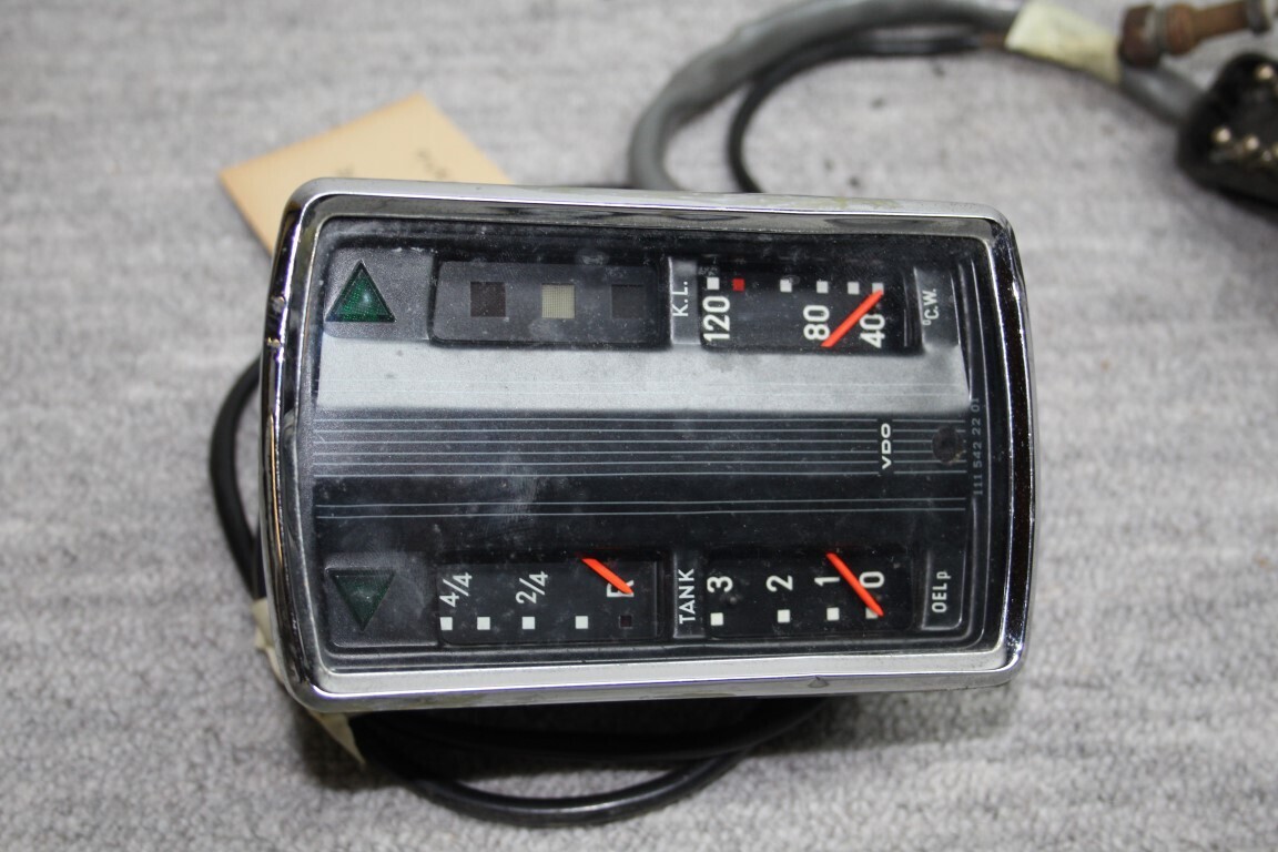 Combi instrument W 111