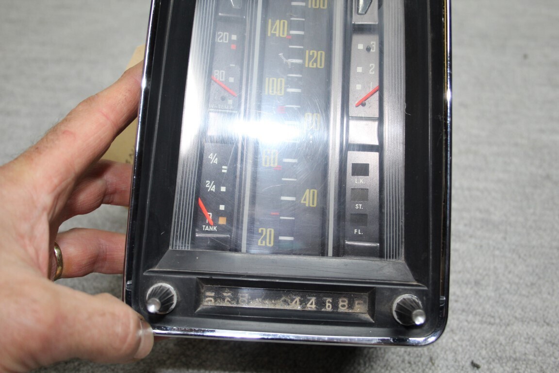 Combi instrument W111