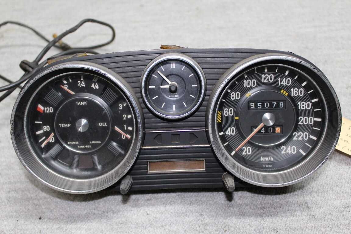 Combi instrument (tellerbak)  W108 / 109