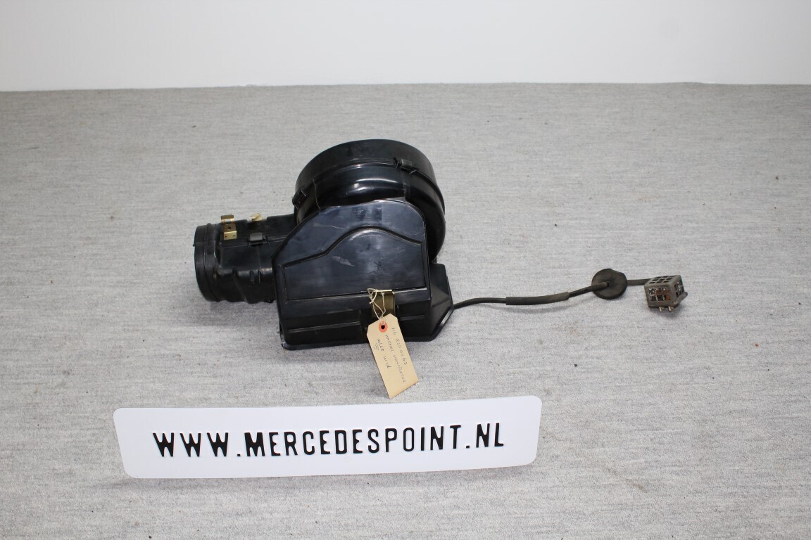 Kachelmotor compleet met weerstand W116 Kachelmotor compleet met weerstand W116