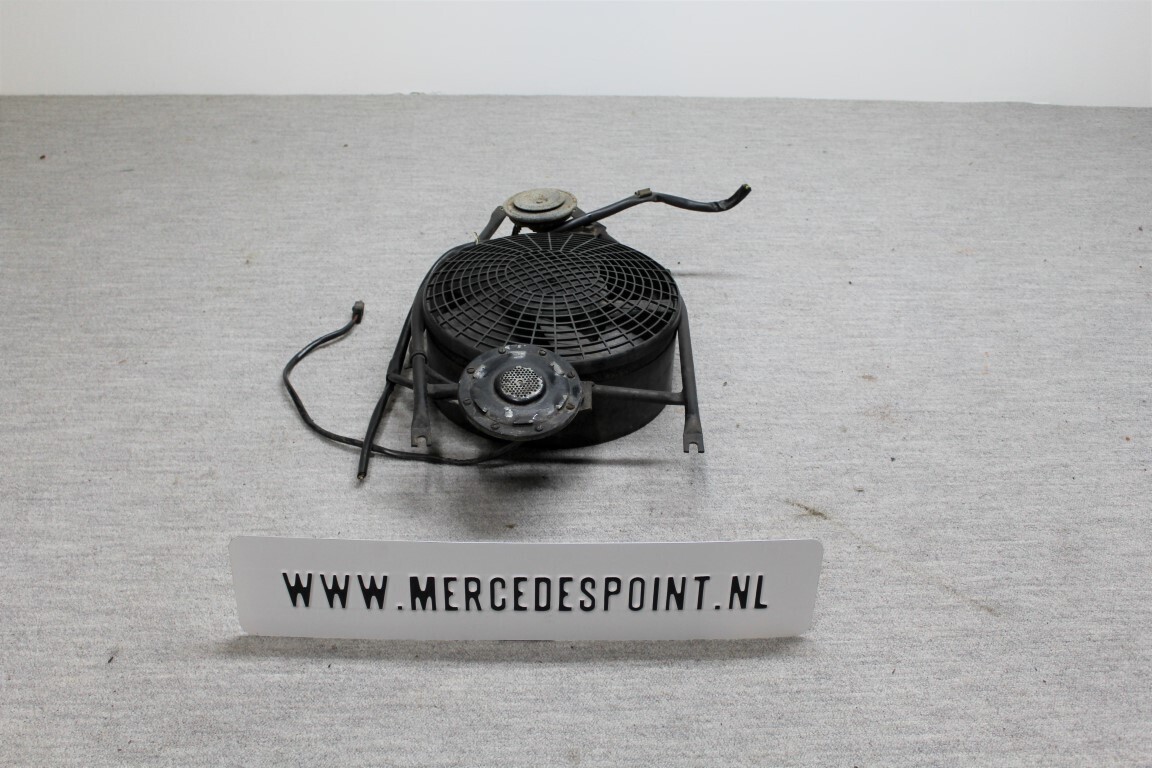 Ventilator compleet met steun en claxons W108 / 109 Ventilator compleet met steun en claxons W108 / 109