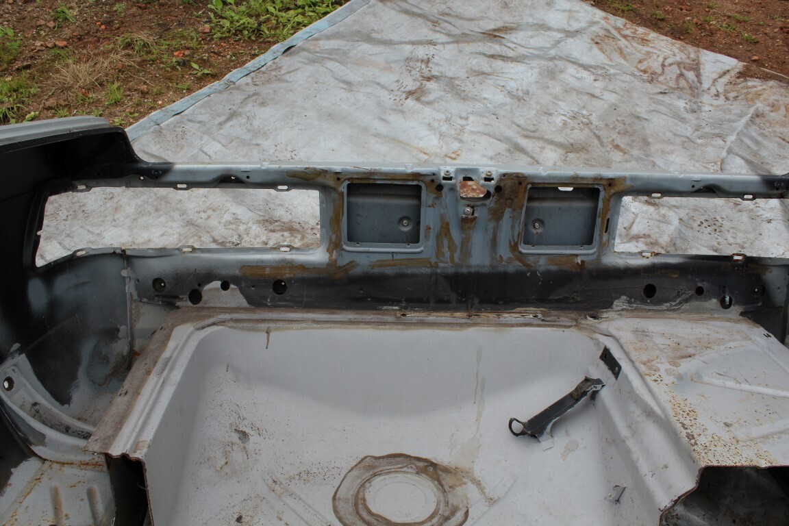 Rearcut W116