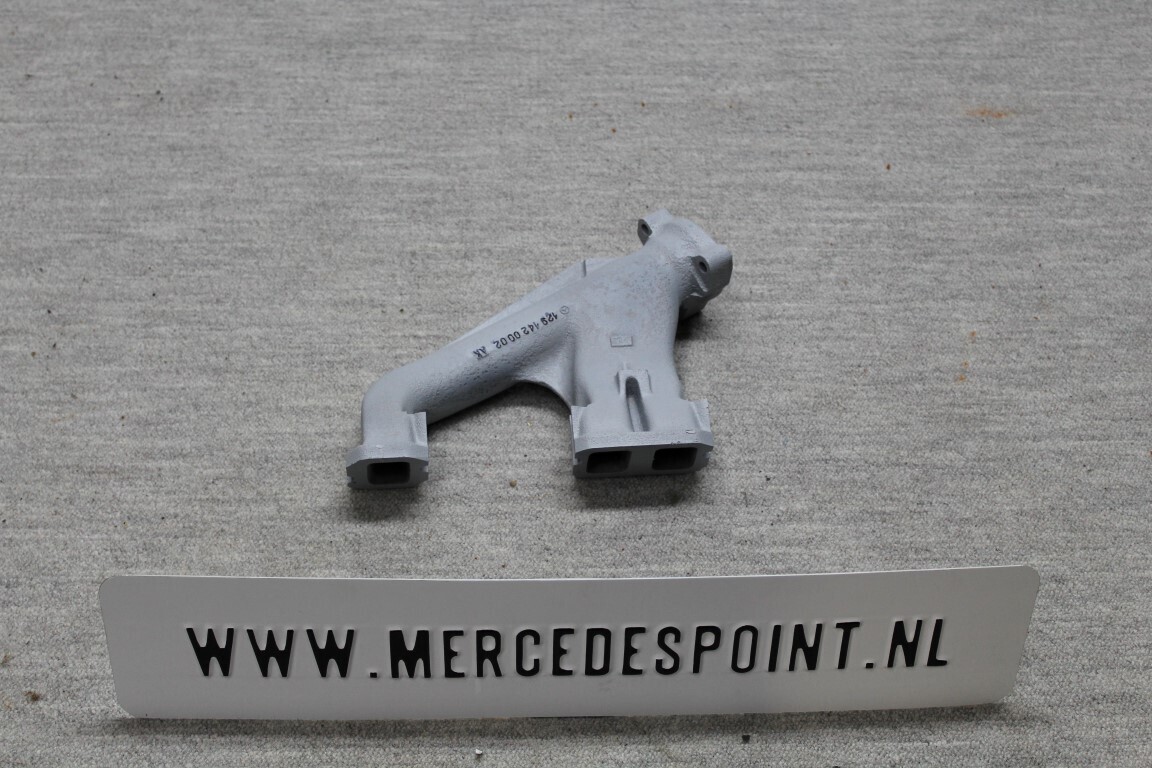 Uitlaatspruitstuk R113