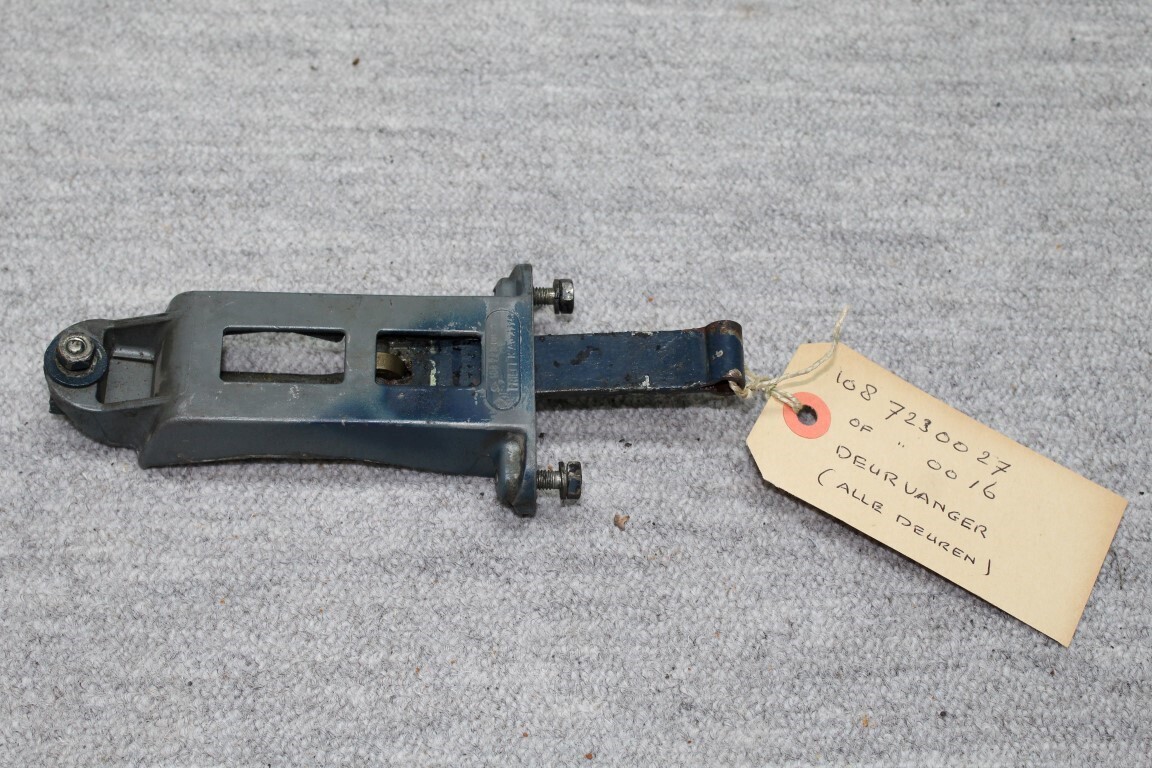 Deurvanger W108 / 109