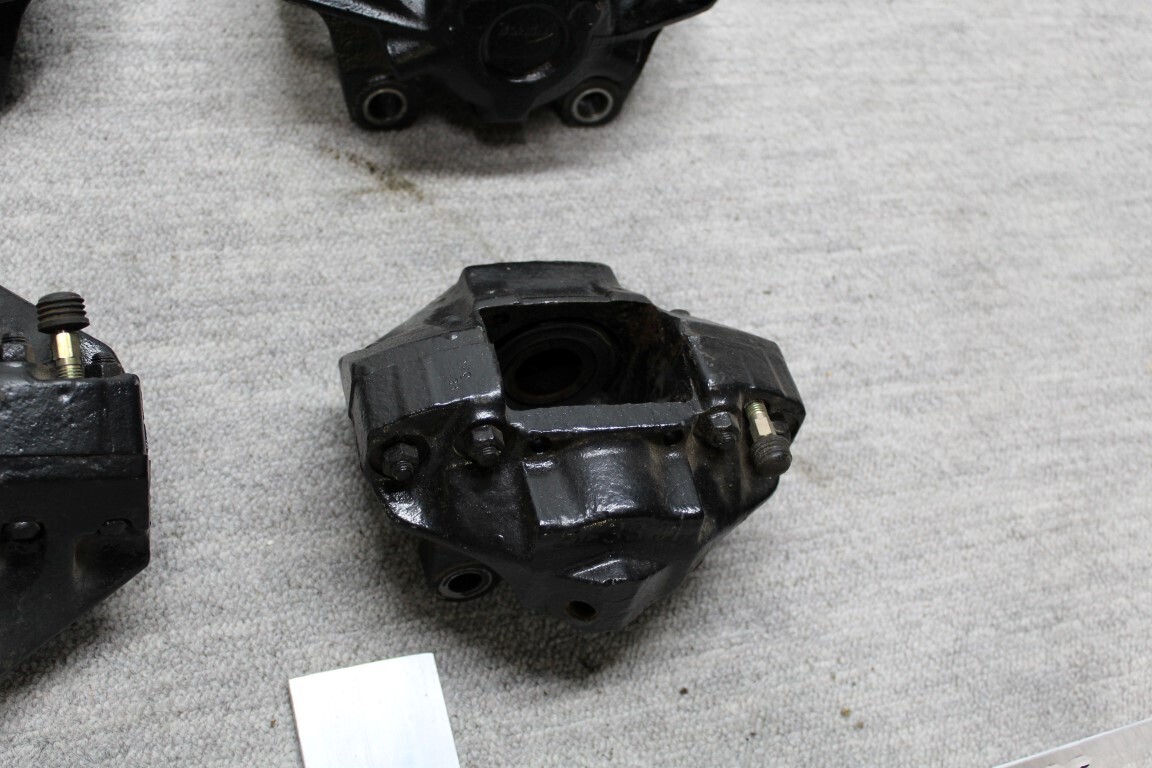 Remtangenset W116 280 SE gereviseerd Remtangenset W116 280 SE gereviseerd
