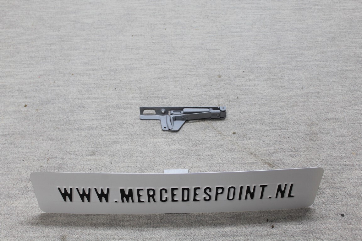 Kofferbakslot mechaniek W120