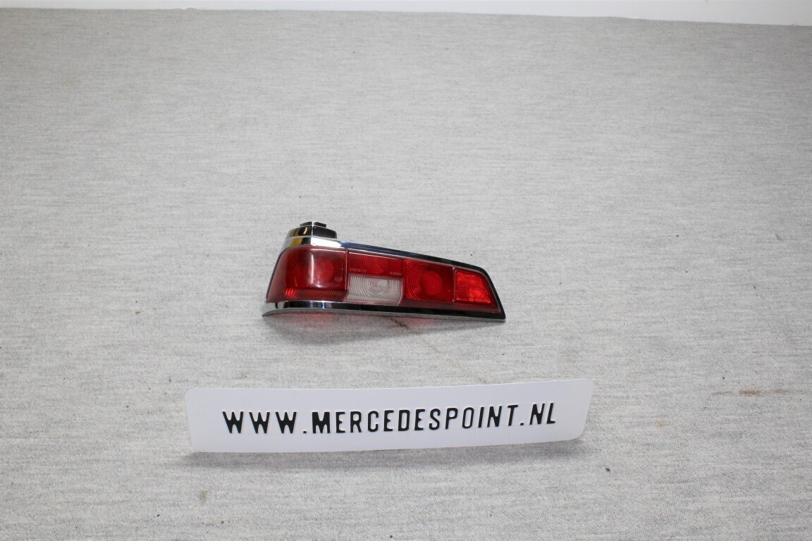 Achterlichtframe met glas