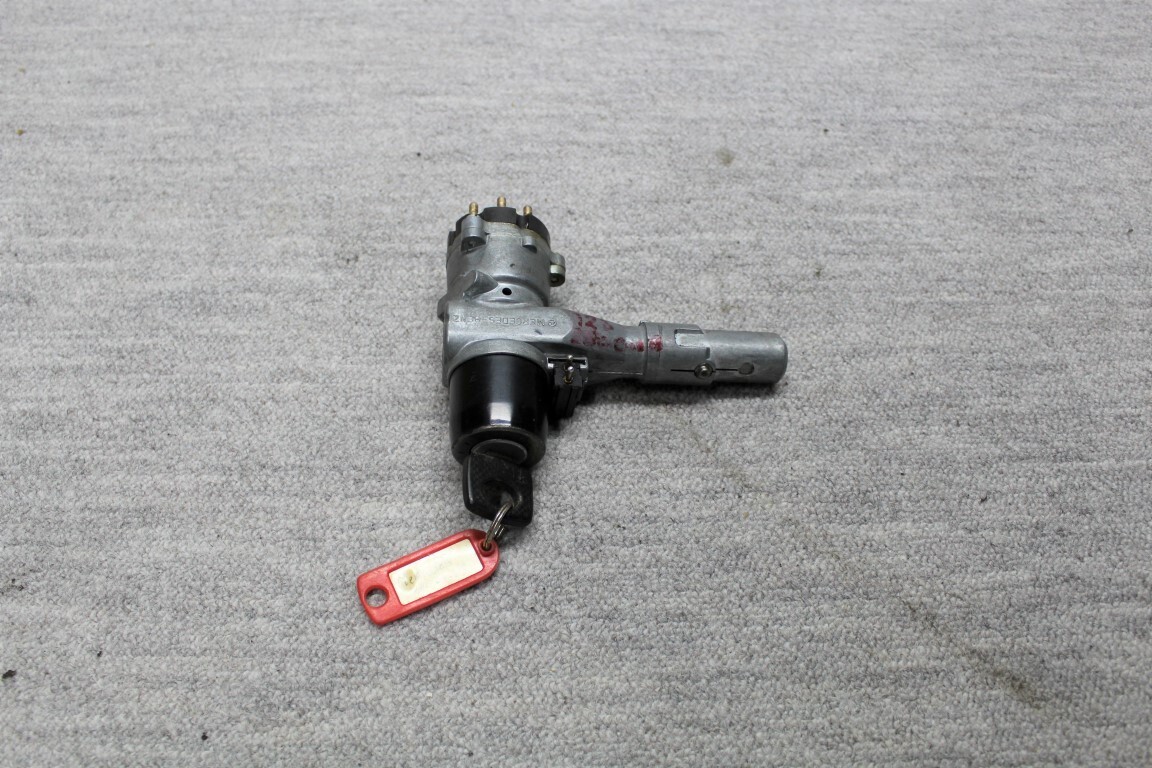 Contactslot met sleutel W 123 Coupe