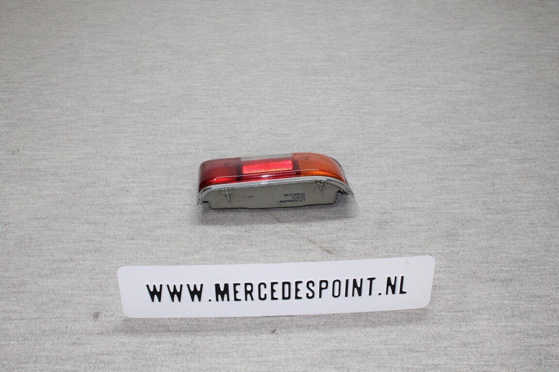 Achterlicht Links compleet W114 / 115